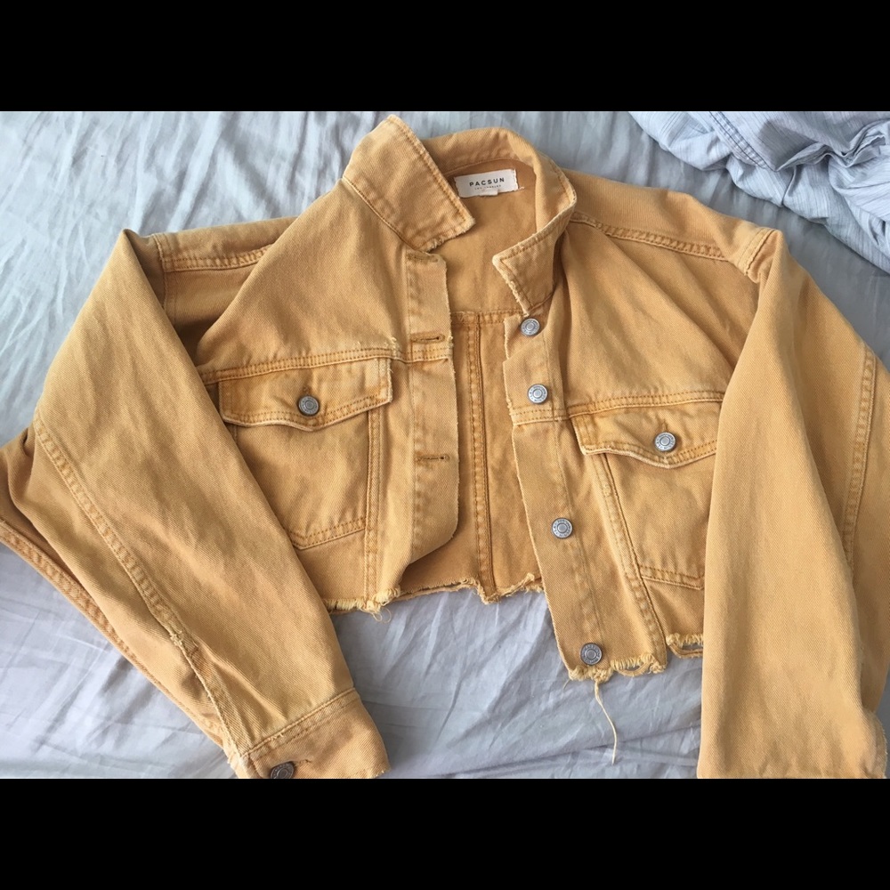 Pacsun cropped denim jacket